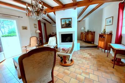 Pavillon - 121 m² - 6 pièces