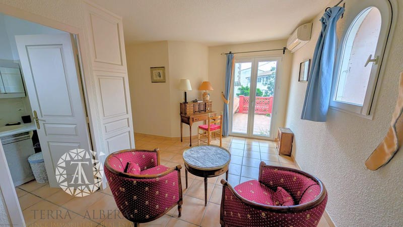 Maison - 197 m² - 5 pièces