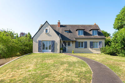 Maison - 180 m² - 6 pièces