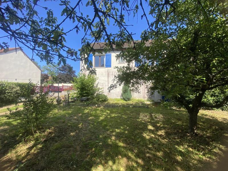 Maison - 101 m² - 6 pièces