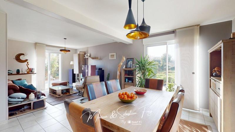 Maison - 113 m² - 6 pièces