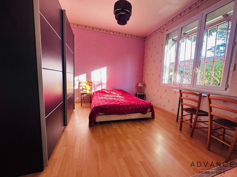 Maison - 127 m² - 5 pièces