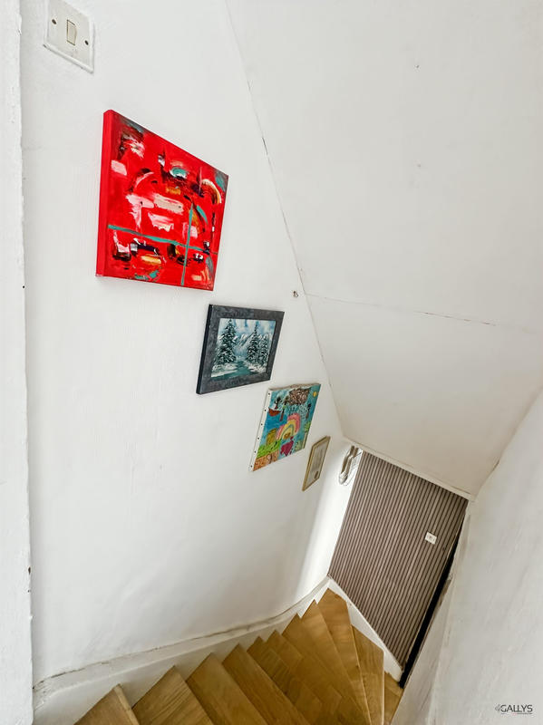 Appartement - 90 m² - 5 pièces