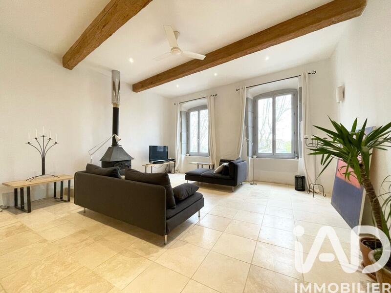 Maison - 205 m² - 7 pièces