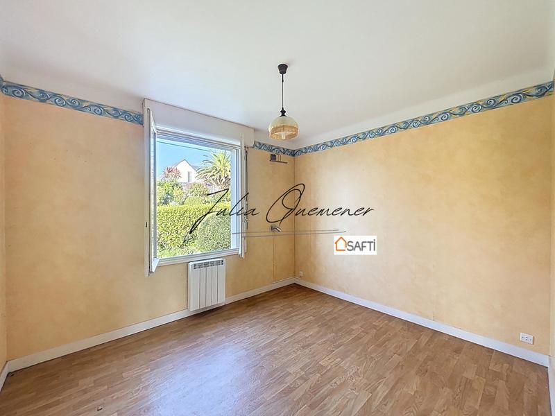 Maison - 154 m² - 9 pièces