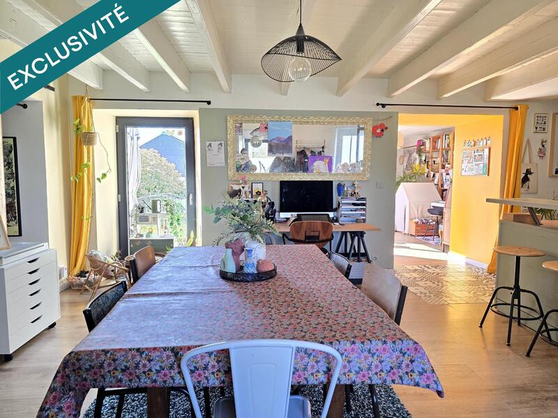 Maison - 103 m² - 5 pièces