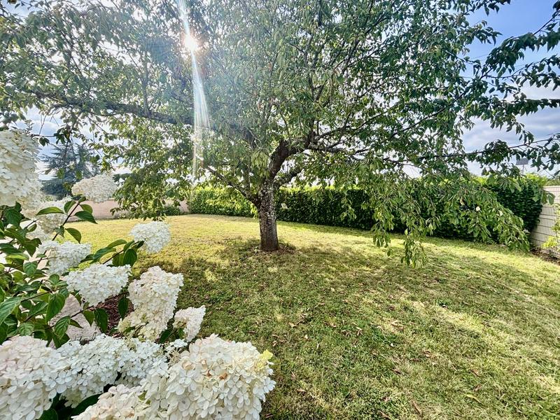 Maison traditionnelle - 188 m² - 6 pièces