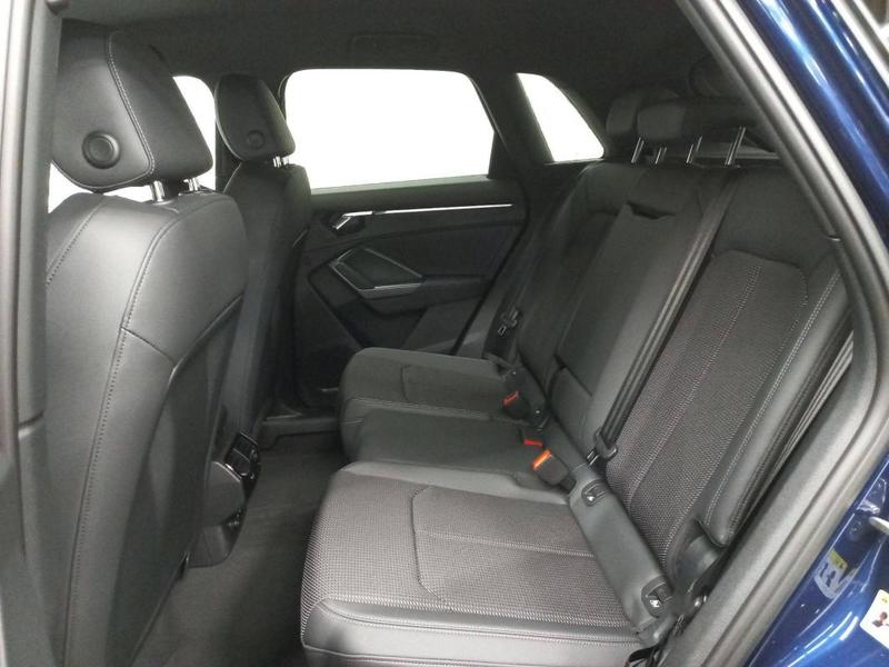 Audi Q3 45 TFSIe 245 ch s tronic 6 s line