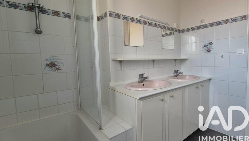 Appartement - 90 m² - 5 pièces