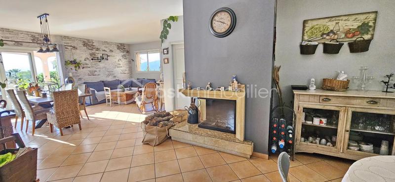 Villa - 157 m² - 5 pièces