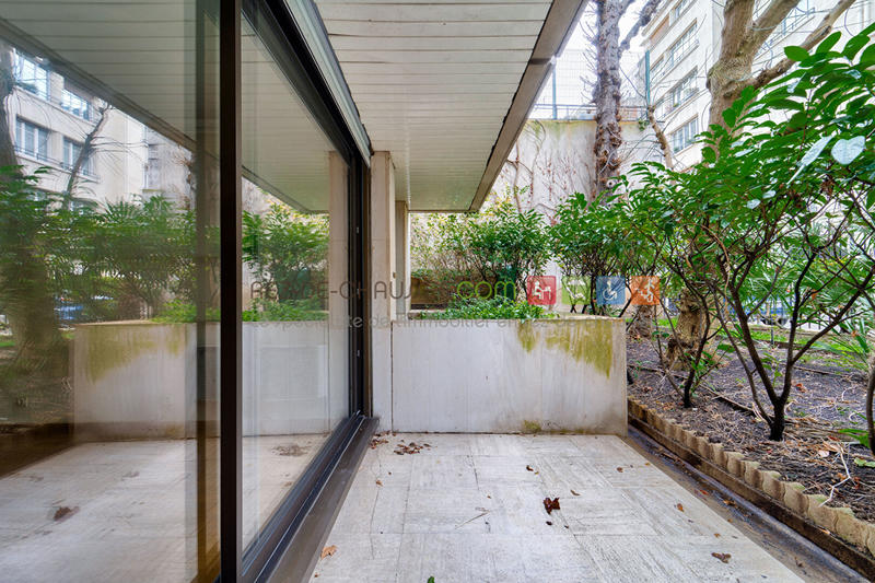 Bureau - 61 m² - 2 pièces