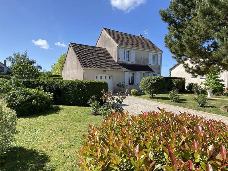 Maison - 103 m² - 5 pièces