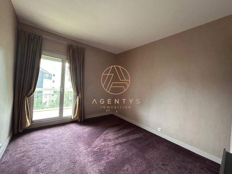 Appartement - 130 m² - 7 pièces