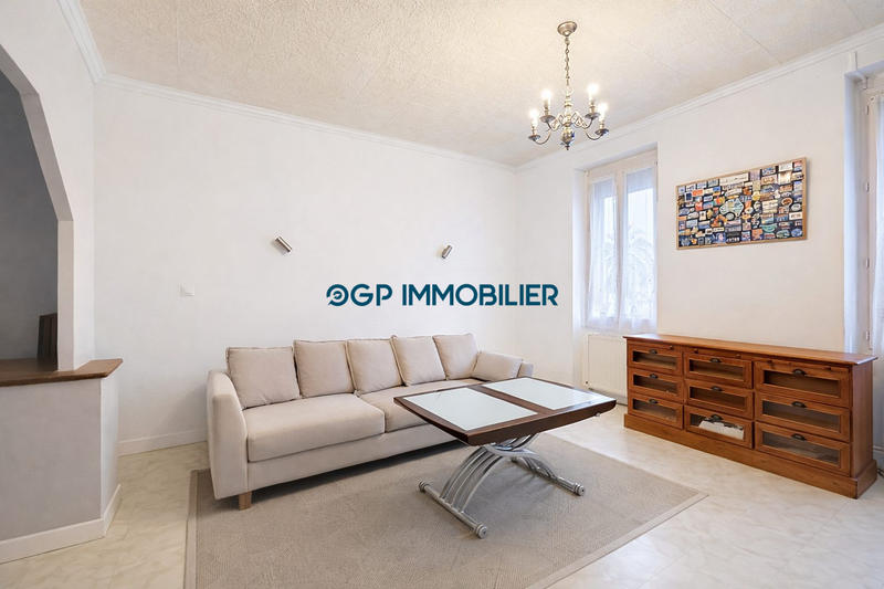 Maison ancienne - 168 m² - 6 pièces