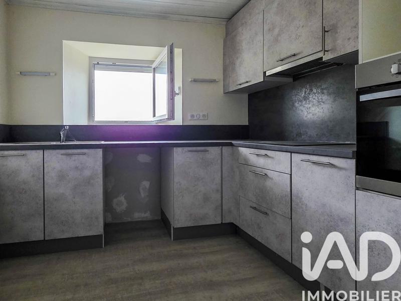 Maison - 122 m² - 7 pièces