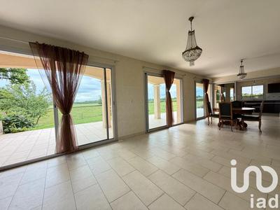 Maison - 165 m² - 6 pièces