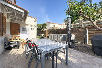 Maison - 125 m² - 4 pièces