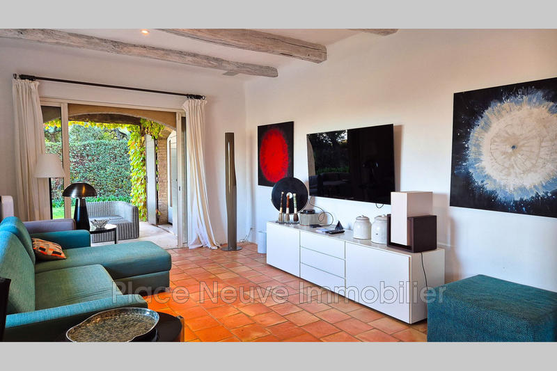 Maison - 180 m² - 5 pièces