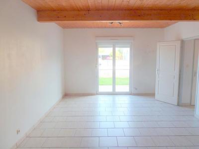 Maison - 84 m² - 4 pièces