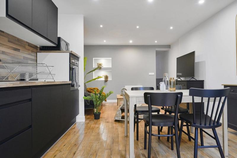 Maison - 91 m² - 5 pièces