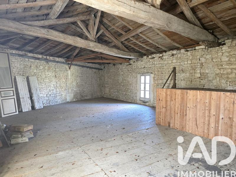 Maison - 335 m² - 10 pièces