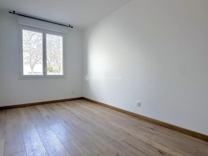 Appartement - 95 m² - 4 pièces