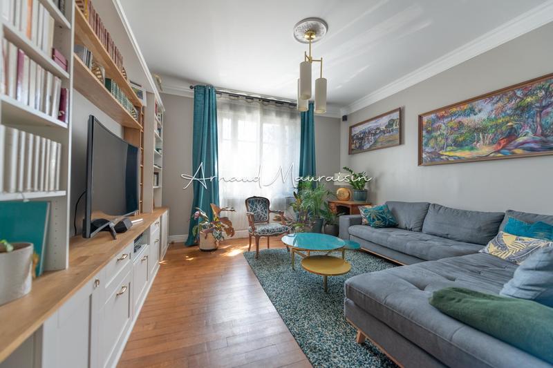 Maison - 182 m² - 6 pièces