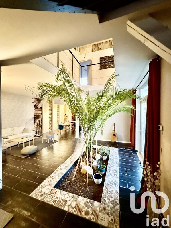 Maison de ville - 278 m² - 7 pièces