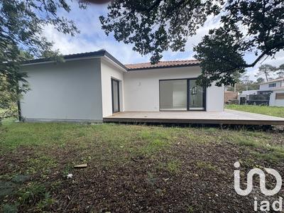 Maison - 103 m² - 5 pièces