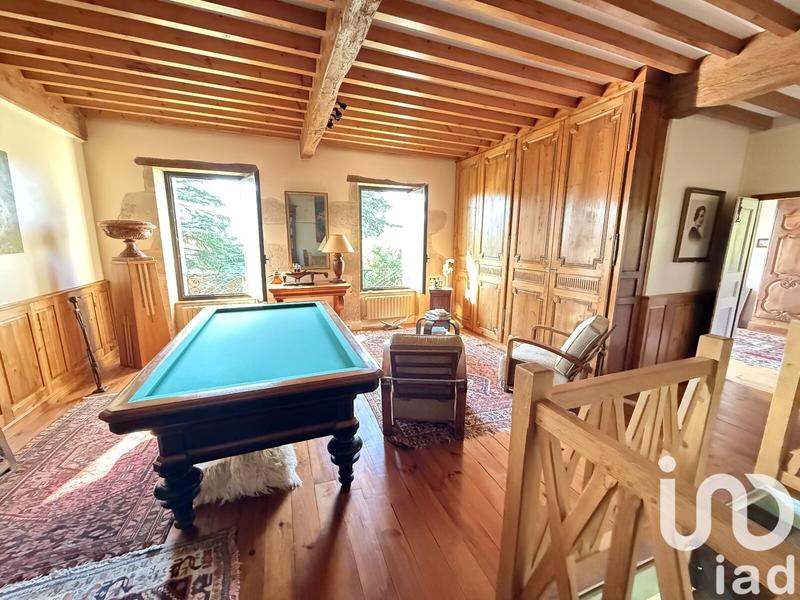 Maison - 380 m² - 12 pièces