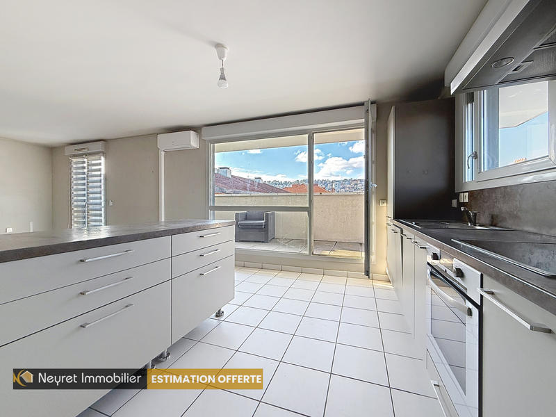 Appartement - 66 m² - 3 pièces