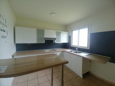 Maison - 110 m² - 4 pièces