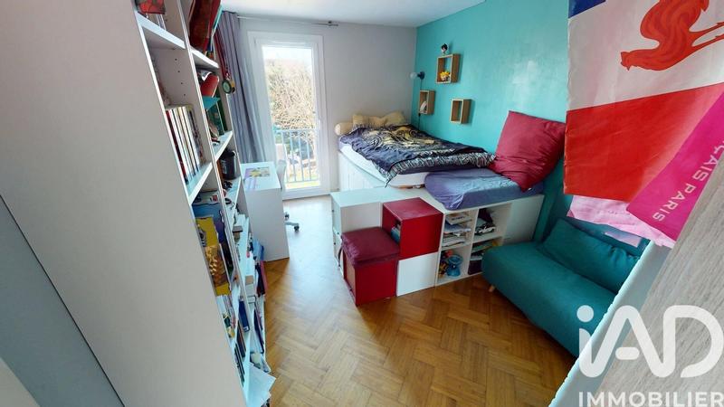 Maison - 95 m² - 5 pièces