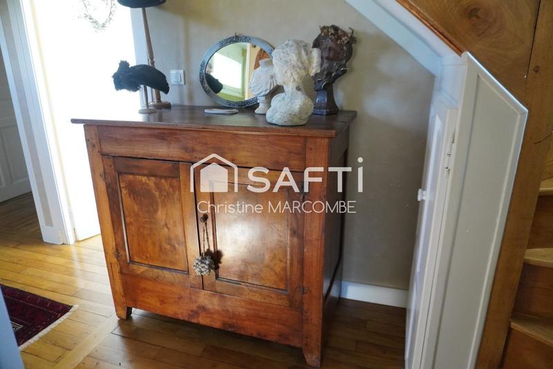 Maison - 185 m² - 9 pièces