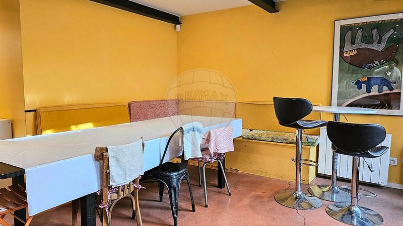 Entrepôt - 400 m² - 10 pièces