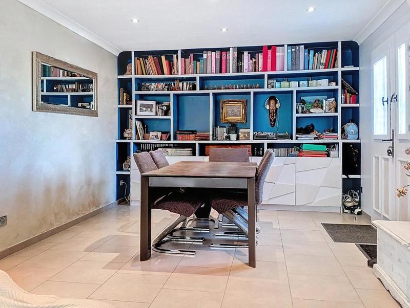 Maison - 111 m² - 5 pièces