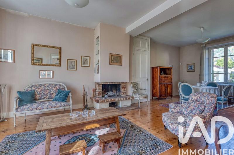 Maison - 146 m² - 7 pièces