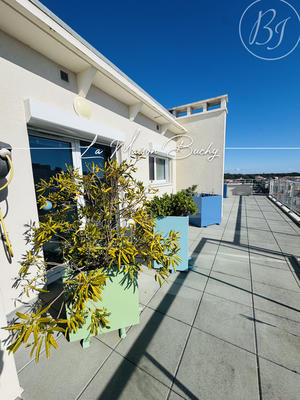 Appartement - 134 m² - 7 pièces