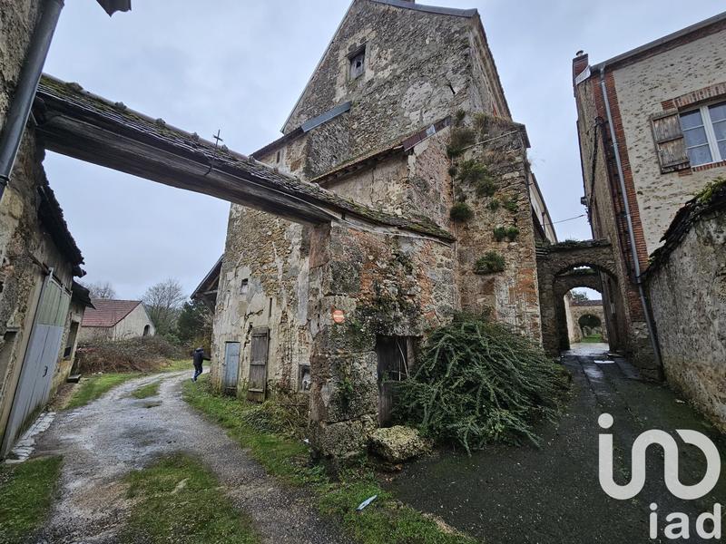 Maison - 340 m² - 4 pièces