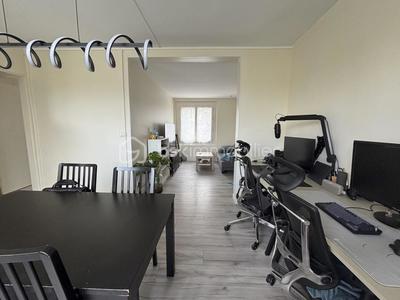 Appartement - 63 m² - 4 pièces