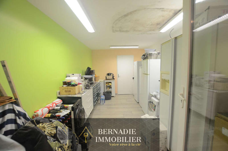 Local d'activité / Entrepôt - 380 m²