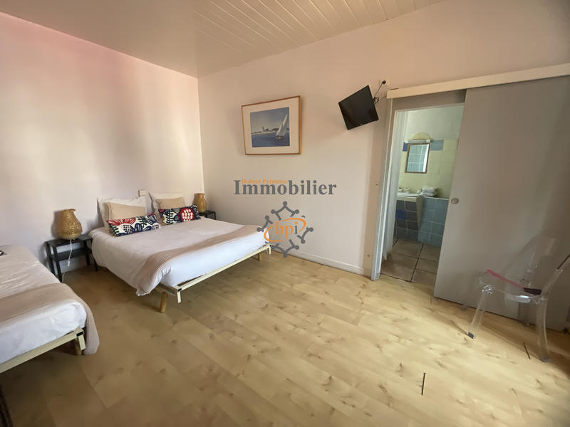 Fonds de commerce - Magasins - 330 m²