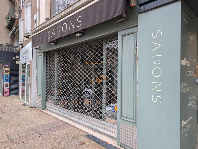 Local commercial - 100 m² - 1 pièce