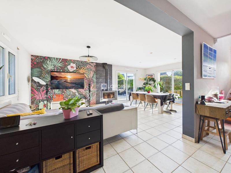 Maison - 145 m² - 6 pièces