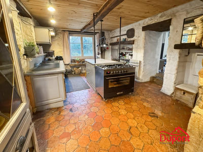 Maison ancienne - 186 m² - 9 pièces