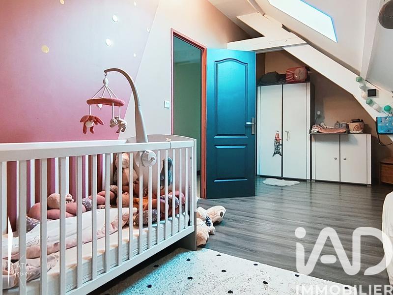 Maison - 214 m² - 10 pièces