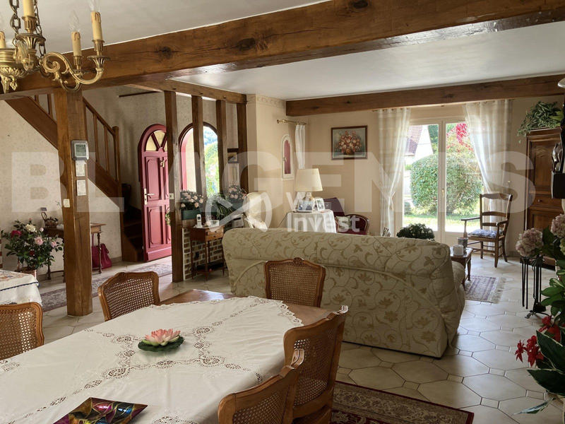 Maison - 175 m² - 6 pièces