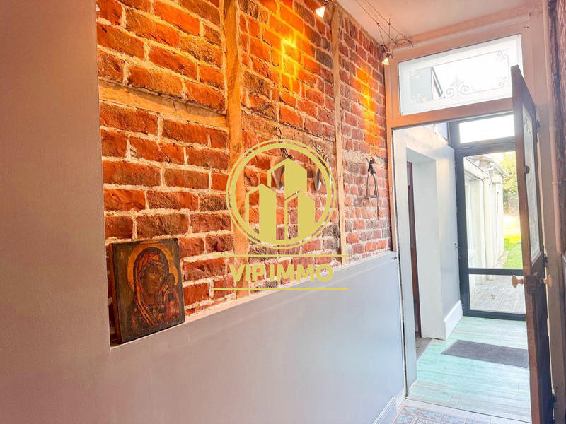 Maison - 180 m² - 6 pièces