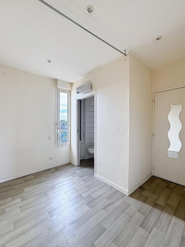 Appartement - 20 m² - 1 pièce