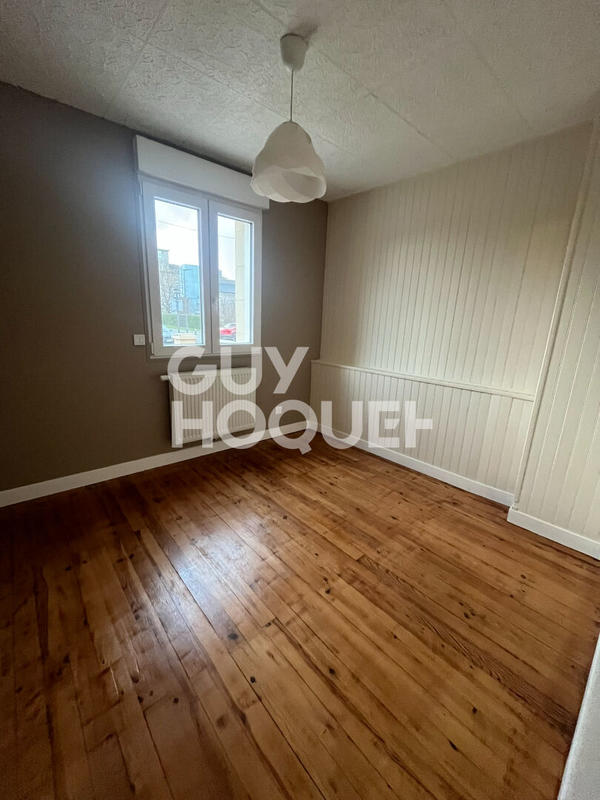 Maison - 87 m² - 5 pièces